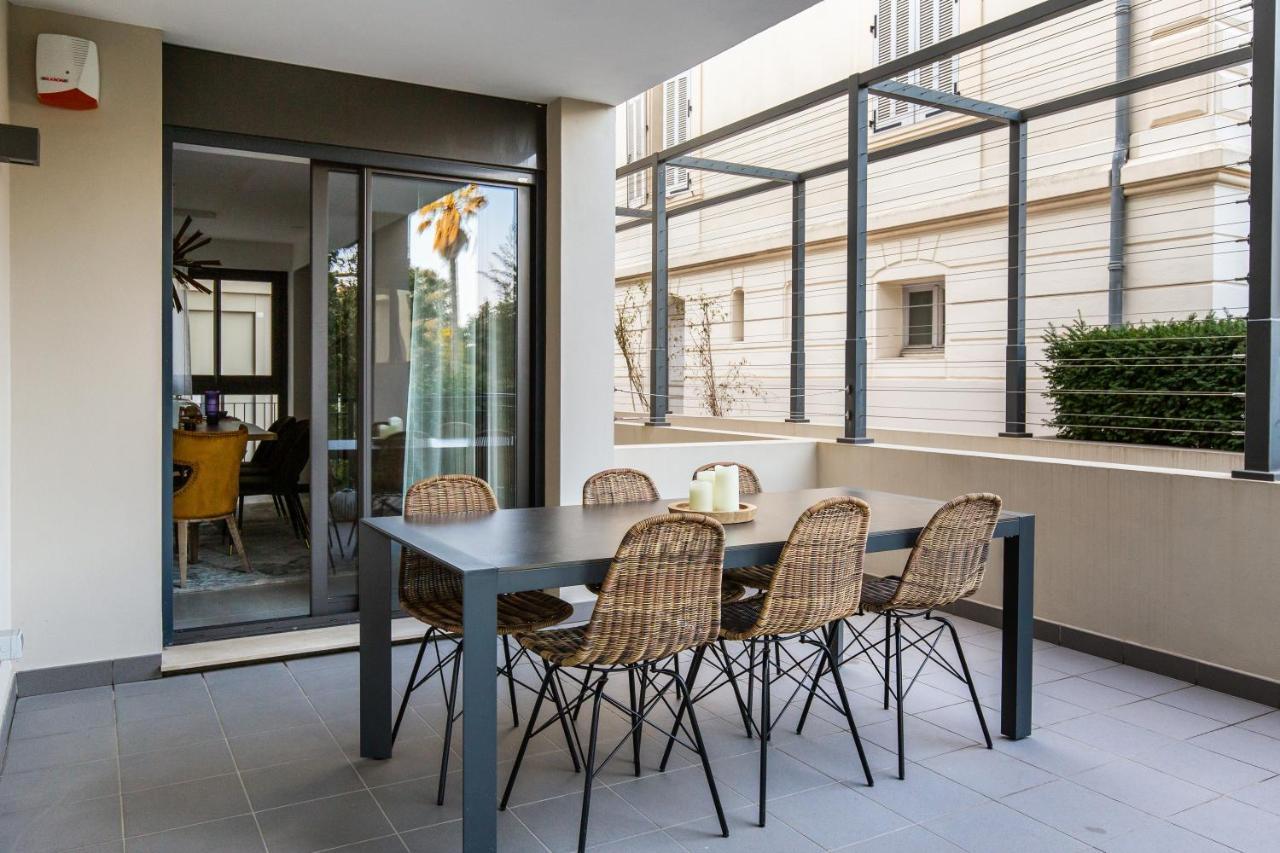 Villa Alexandra - Luxury Apartments Jardins D'Arlias By Sweett Кан Екстериор снимка